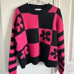 PINK & BLACK CHECKERED SWEATER